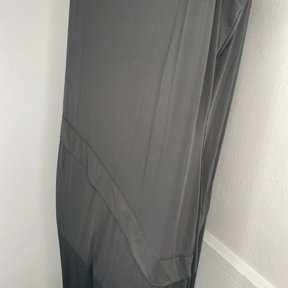 Miilla NWT Elegant Heather Grey Sleeveless Dress - Picture 13 of 16